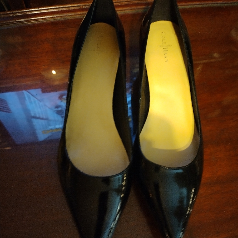 New Cole Haan shoes - Picture 1 of 6